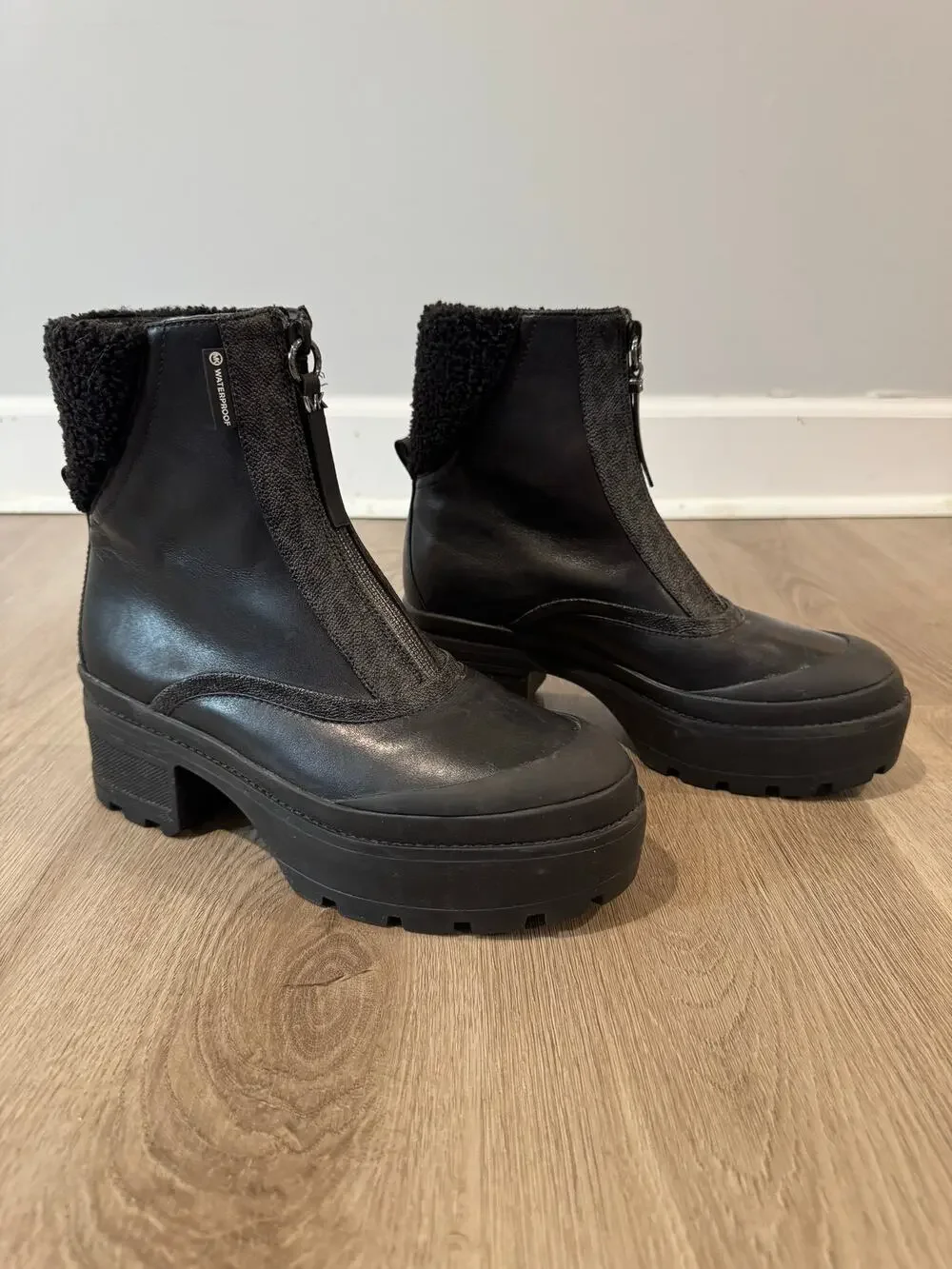 Michael Kors Channing Black Leather Sherpa Platform Boots 7.5